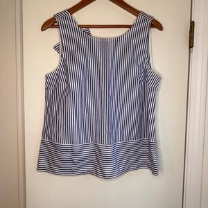 Vineyard Vines Women's Size 6 Navy Blue White Striped Sleeveless Bow Back Top